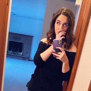 Meet your Posher, Mikayla